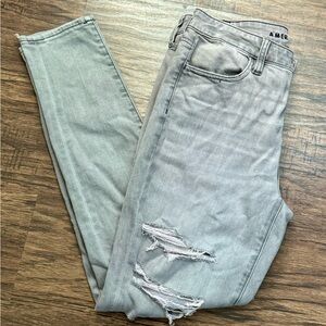 American Eagle Outfitters Women's Light Gray Ripped Skinny Jeans Sz 6